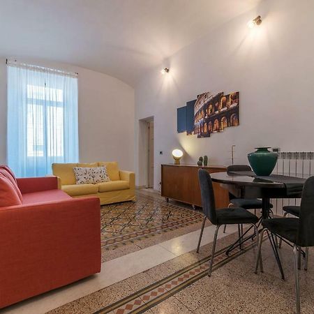San Giovanni & Colosseo Roomy Flat Roma Exterior foto