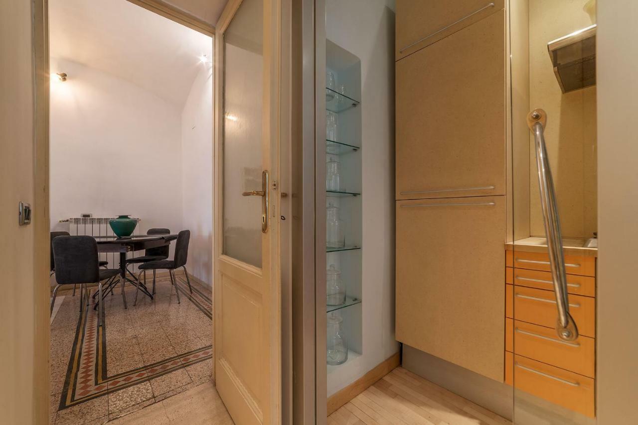 San Giovanni & Colosseo Roomy Flat Roma Exterior foto